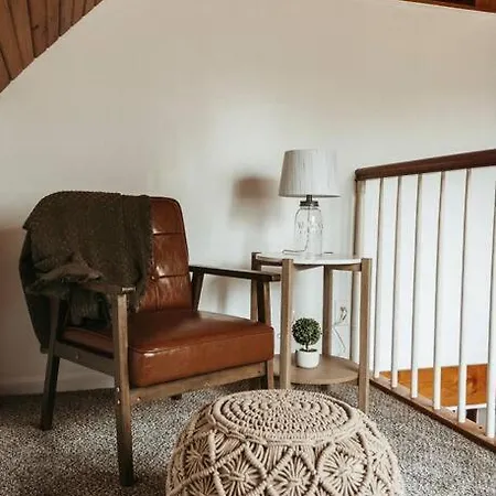 Bluebird Cottage, Walking Distance To Fairgrounds Hutchinson Esterno foto